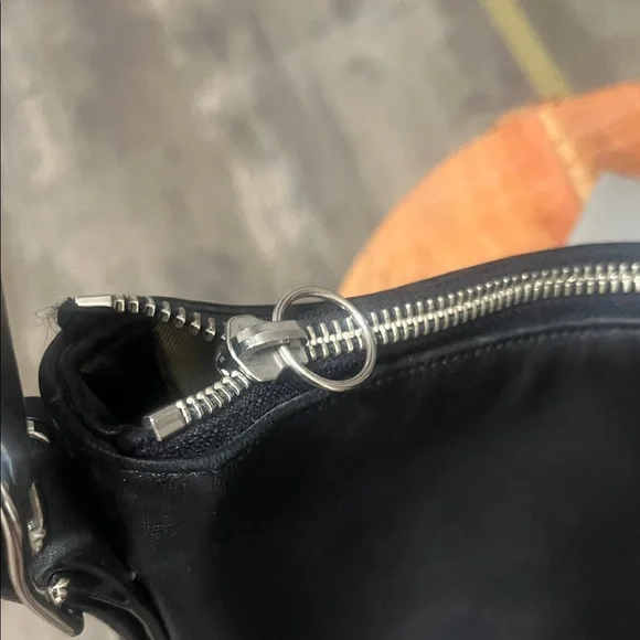 Vintage Coach Legacy crossbody - Picture 3 of 15